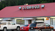 Cj's Barbecue outside