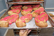 San Jeronimo Bakery inside