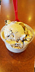 Oscar's Frozen Custard food