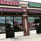 Umbria Pizzeria outside