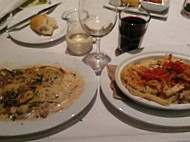 Romano's Macaroni Grill food