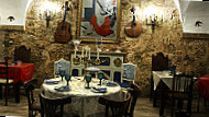 Bohemia Lx Casa De Fado food