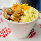 Uncle Shug's Chicken Barn food