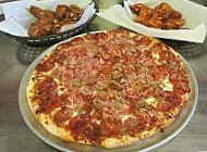 Matteos Pizzeria food