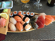 Lem Sushi food