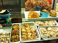 Cinnabon food