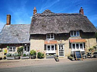 The Sun Inn outside