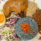 Nne@nasi Kerabu Nasi Kukus Ayam Berempah food