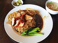 Fook Loy Wantan Mee Fú Lái Yún Tūn Miàn (kedai Kopi Da Jia 168) food