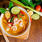 Mutiara Tomyam Seafood food