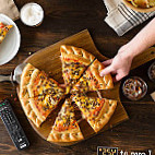 Papa Murphy 's Take 'n ' Bake Pizza food