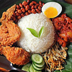 Restoran Cinta Bulan food