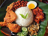 Restoran Cinta Bulan food