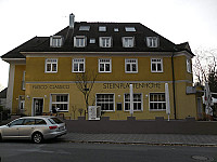 Steinplatte outside