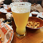 Hooters food