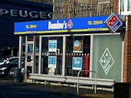 Domino's Pizza outside