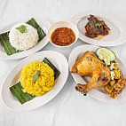 Nasi Ayam Arda food