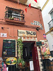 Taberna El Baco outside