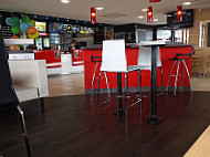 Domino's Pizza Cernay inside