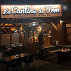 La Cantine De Tom inside