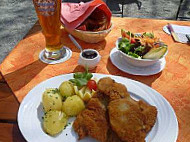 Asam-Schlössl food