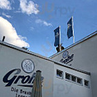 Grohe outside