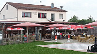 Restaurant Bistro Salut outside