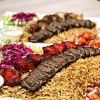 Naan Kabob food