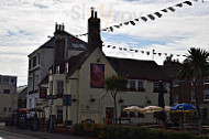 The Port Arms outside