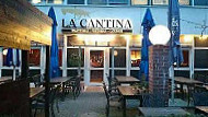 La Cantina inside