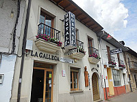 La Gallega outside