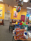 Chuck E. Cheese food