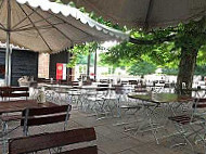 Biergarten Höhenberg inside