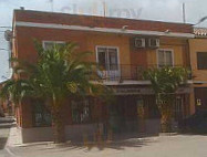 Cafeteria La Palmera outside