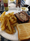 Gators Bbq food