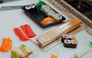 Sushi Park food