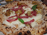 Pizza Garage food