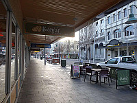 Banjo's Bakery Cafe inside