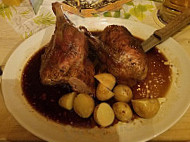 Braustuberl food