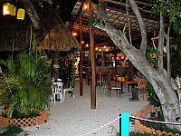 La Flecha Tulum inside