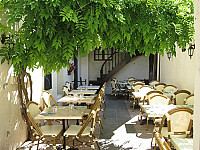 AU FEU D'AMBOISE inside