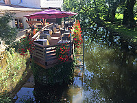 L' auberge du Moulin outside