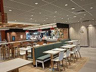 Mc Donald's Jayat inside