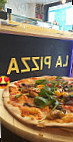 La Pizza Montrouge food