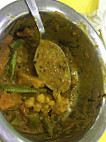 Grand Preethi food