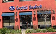 Capital Seafood outside