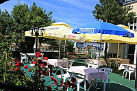 Auberge du Midi inside