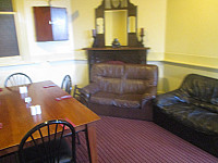 Brian Boru Hotel inside