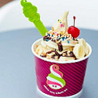 Menchie's Frozen Yogurt food