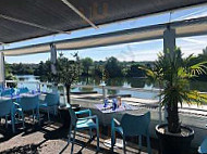 Le Nautic Lounge Montauban inside